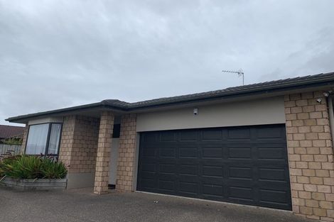 Photo of property in 58 Accent Drive, Flat Bush, Auckland, 2016