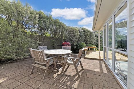 Photo of property in 32 Mason Street, New Lynn, Auckland, 0600
