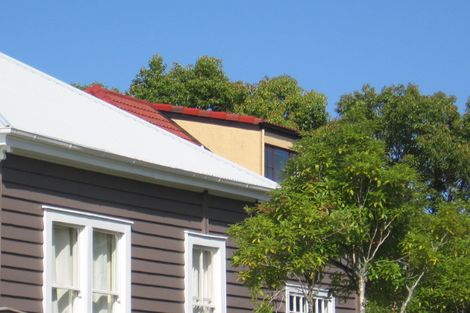 Photo of property in 1/6 Roseberry Avenue, Birkenhead, Auckland, 0626