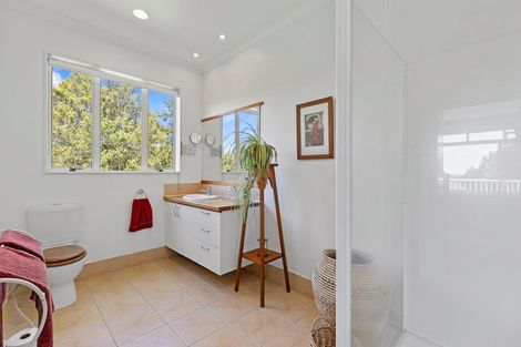 Photo of property in 25 Gunbar Drive, Welcome Bay, Tauranga, 3175