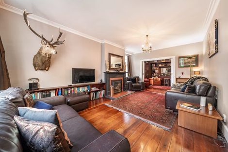 Photo of property in 291 Fergusson Drive, Heretaunga, Upper Hutt, 5018