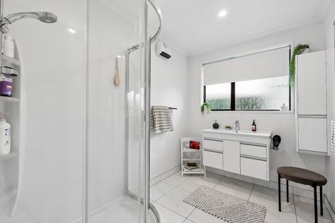 Photo of property in 111b Argyle Street, Mosgiel, 9024