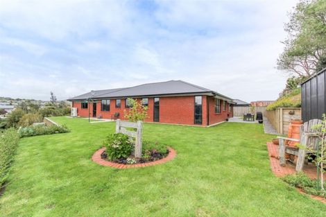 Photo of property in 17 Garrett Drive, Whalers Gate, New Plymouth, 4310