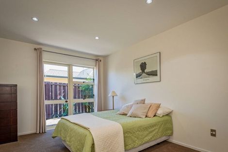 Photo of property in 1/8 Gatonby Place, Avonhead, Christchurch, 8042