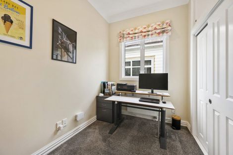 Photo of property in 7 Danube Street, Island Bay, Wellington, 6023