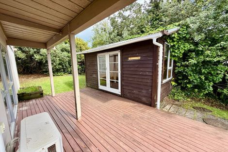 Photo of property in 112 Whangaparaoa Road, Red Beach, 0932