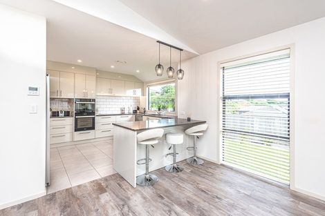 Photo of property in 45 Golf Vue Place, Castlecliff, Whanganui, 4501