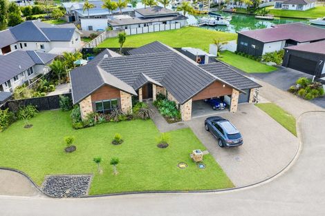 Photo of property in 3 Kelly Place, Whitianga, 3510