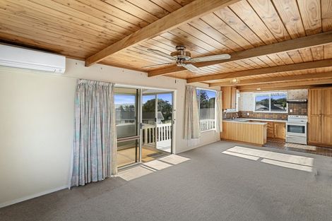 Photo of property in 4 Kawau View Road, Snells Beach, 0920