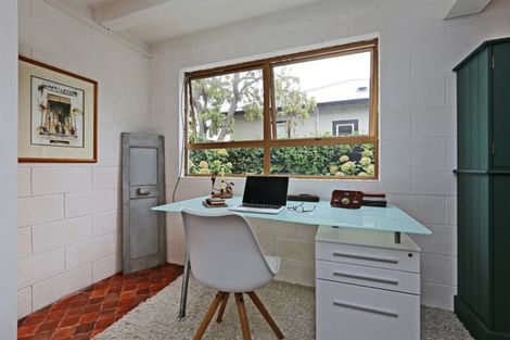 Photo of property in 2/205 Knight Street, Hastings, 4122