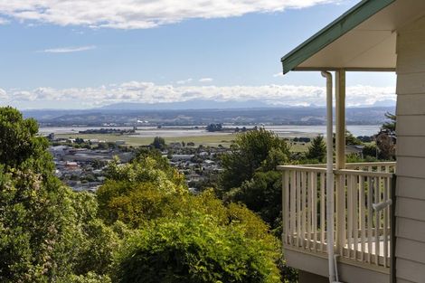 Photo of property in 1/104 Tosswill Road, Tahunanui, Nelson, 7011