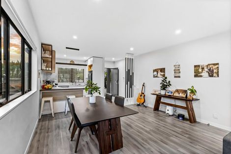 Photo of property in 45 Baumea Rise, Massey, Auckland, 0614