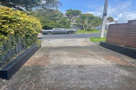 Photo of property in 1/45 Rawhiti Road, One Tree Hill, Auckland, 1061