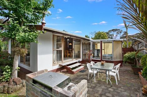 Photo of property in 157 Lancaster Road, Beach Haven, Auckland, 0626