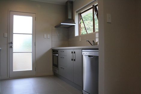 Photo of property in 2/2 Thurston Place, Bucklands Beach, Auckland, 2012