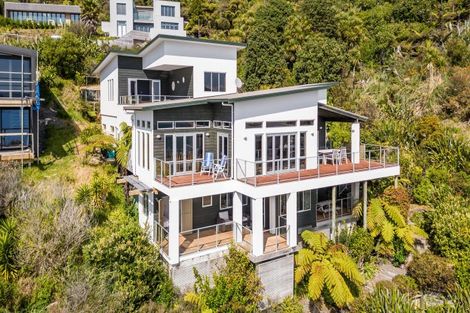 Photo of property in 2 Fantail Terrace, Tairua, 3508