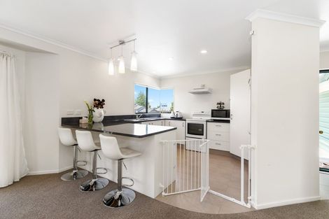 Photo of property in 70 Bartholomew Drive, Nawton, Hamilton, 3200