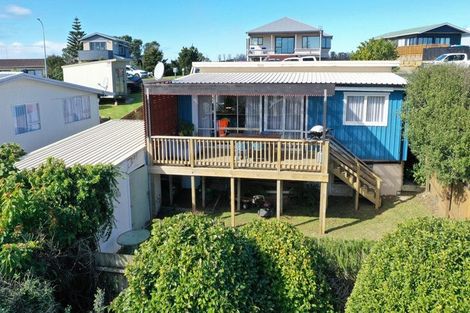 Photo of property in 12 Williams Crescent, Maketu, Te Puke, 3189