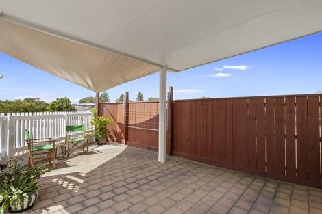 Photo of property in 3/9 Kelvin Place, Westown, New Plymouth, 4310