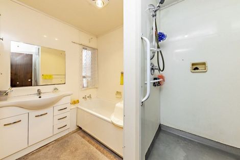 Photo of property in 1/74 Wallace Road, Papatoetoe, Auckland, 2025