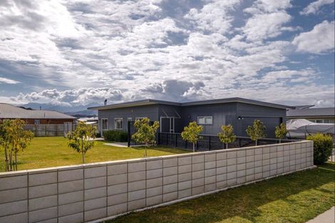 Photo of property in 60 Frye Crescent, Albert Town, Wanaka, 9305