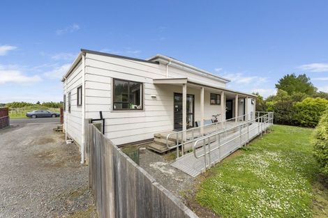 Photo of property in 15 Station Street, Woodville, 4920