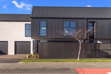 Photo of property in 1/2 Allard Street, Edgeware, Christchurch, 8013