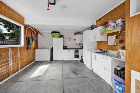 Photo of property in 63 Gover Street, New Plymouth, 4310