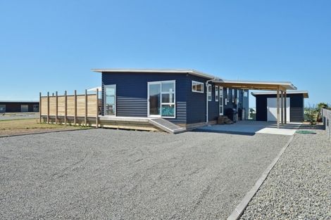 Photo of property in 25 Rochdale Road, Riversdale Beach, Masterton, 5872