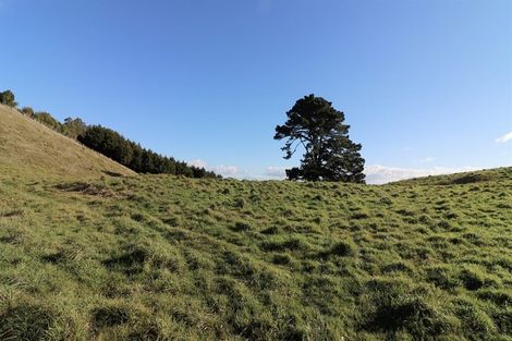 Photo of property in 104 Highland Drive, Acacia Bay, Taupo, 3385