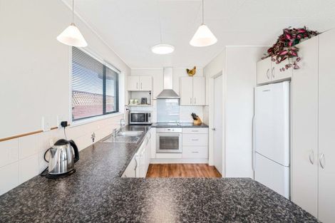 Photo of property in 26 Coates Place, Rangiora, 7400