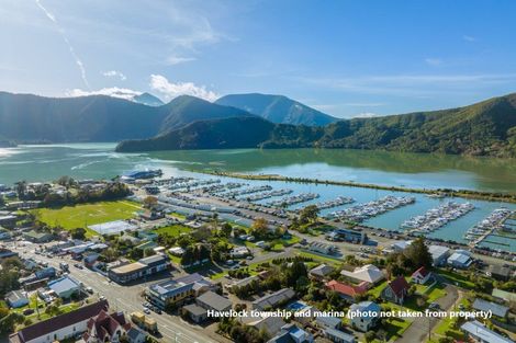 Photo of property in 17 Lawrence Street, Havelock, 7100