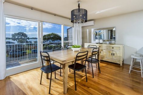 Photo of property in 2/14 Lake View Road, Takapuna, Auckland, 0622