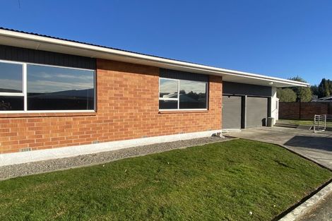 Photo of property in 35 Waterford Drive, Winton, 9720