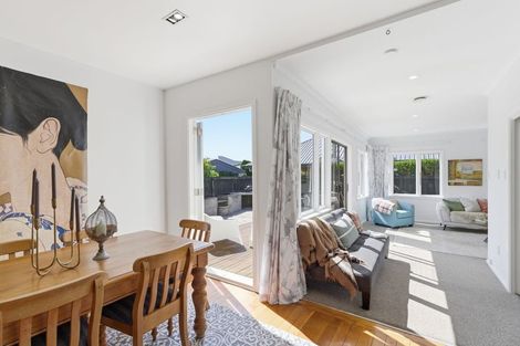 Photo of property in 1/68 Searells Road, Strowan, Christchurch, 8052