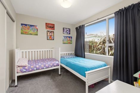 Photo of property in 4/122 Middlepark Road, Sockburn, Christchurch, 8042
