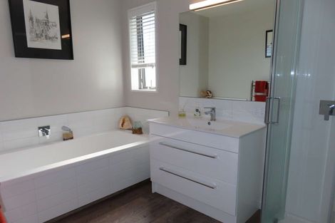 Photo of property in 3 Kingsbridge West, Burwood, Christchurch, 8083