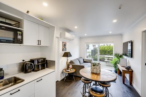 Photo of property in 123 North Shore Road, Eskdale, Napier, 4182