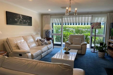 Photo of property in 12 Parsonage Road, Waimate, 7924