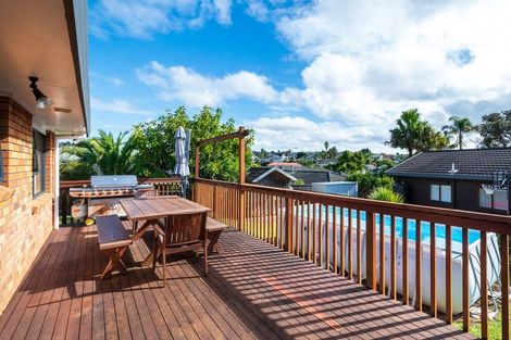 Photo of property in 20 Matisse Drive, West Harbour, Auckland, 0618