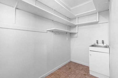 Photo of property in 38 Queen Street, Winton, 9720