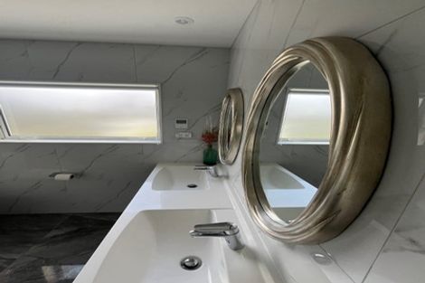 Photo of property in 12 Marae Road, Greenhithe, Auckland, 0632