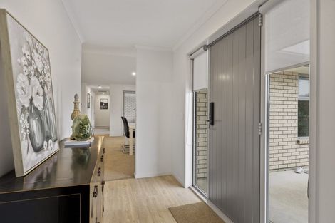 Photo of property in 30b Sycamore Grove, Lower Vogeltown, New Plymouth, 4310