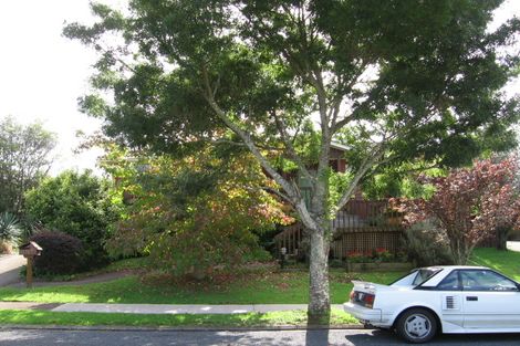 Photo of property in 11 Olena Avenue, Sunnyhills, Auckland, 2010