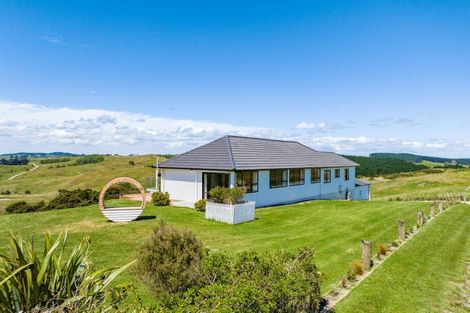 Photo of property in 63 Otara Road, Kaiwaka, 0573