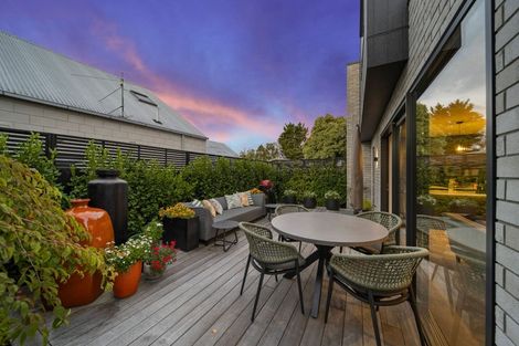 Photo of property in 4/127 Saint Albans Street, St Albans, Christchurch, 8014