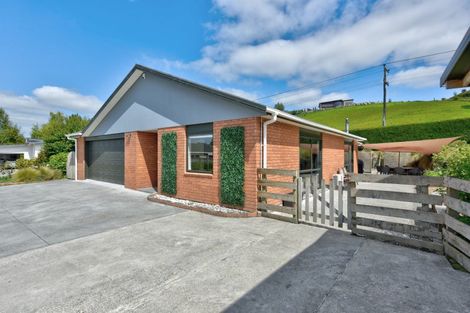 Photo of property in 12-14 Ruia Street, Gore, 9710