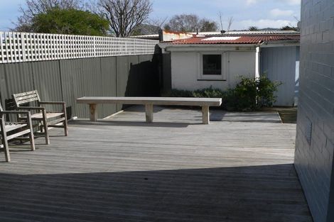 Photo of property in 140 Epuni Street, Epuni, Lower Hutt, 5011