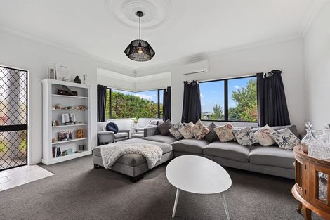 Photo of property in 198 Waitaha Road, Welcome Bay, Tauranga, 3112