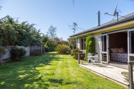 Photo of property in 5 Awhina Drive, Greytown, 5712